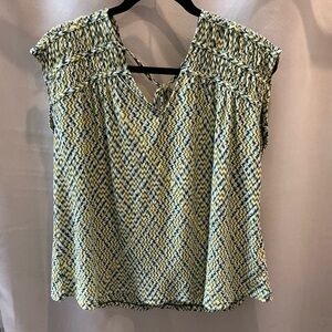 Liverpool Dolman Sleeve Tie back Top Chevron Green